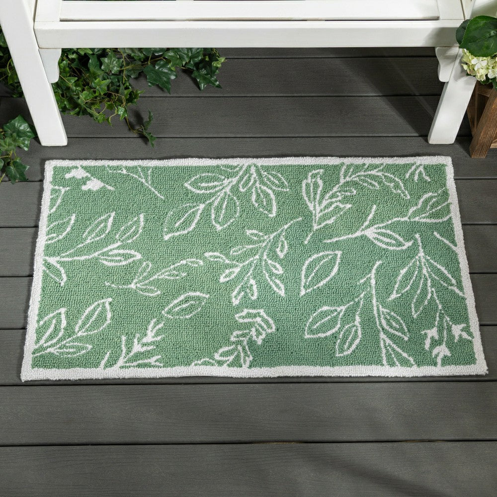 Verdant Greenery Indoor/Outdoor Hooked Rug 24"x42" | Plow & Hearth