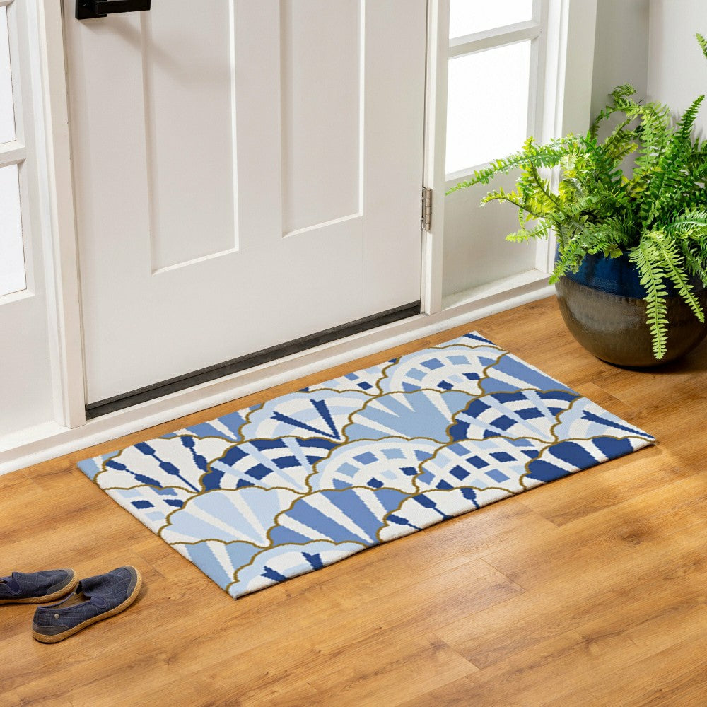 Blue Coastal Shells Pattern Indoor/Outdoor Hooked Rug 24"x42" | Plow & Hearth