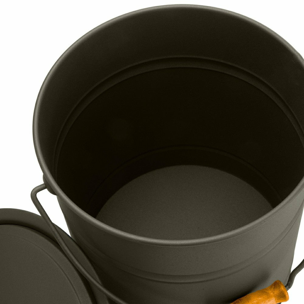 Deluxe Galvanized Steel Ash Bucket | Plow & Hearth