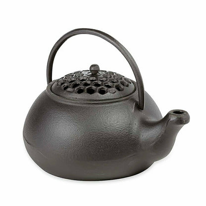 3 QT. Cast Iron Steamer Kettle | Plow & Hearth