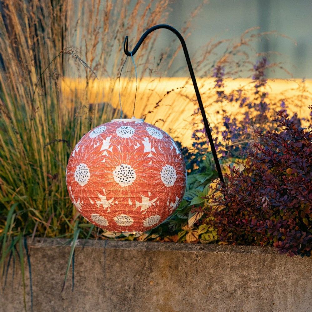 Soji Stella - Sunflower - 12" Solar Lantern | Plow & Hearth