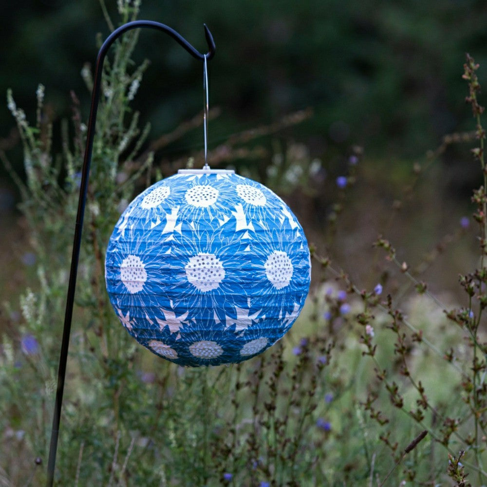 Soji Stella - Sunflower - 12" Solar Lantern | Plow & Hearth