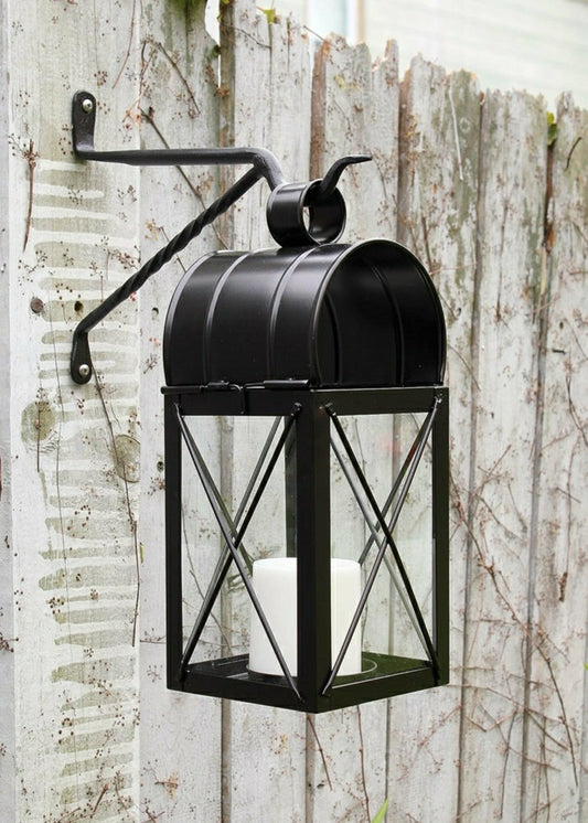 Travis House Lantern | Plow & Hearth