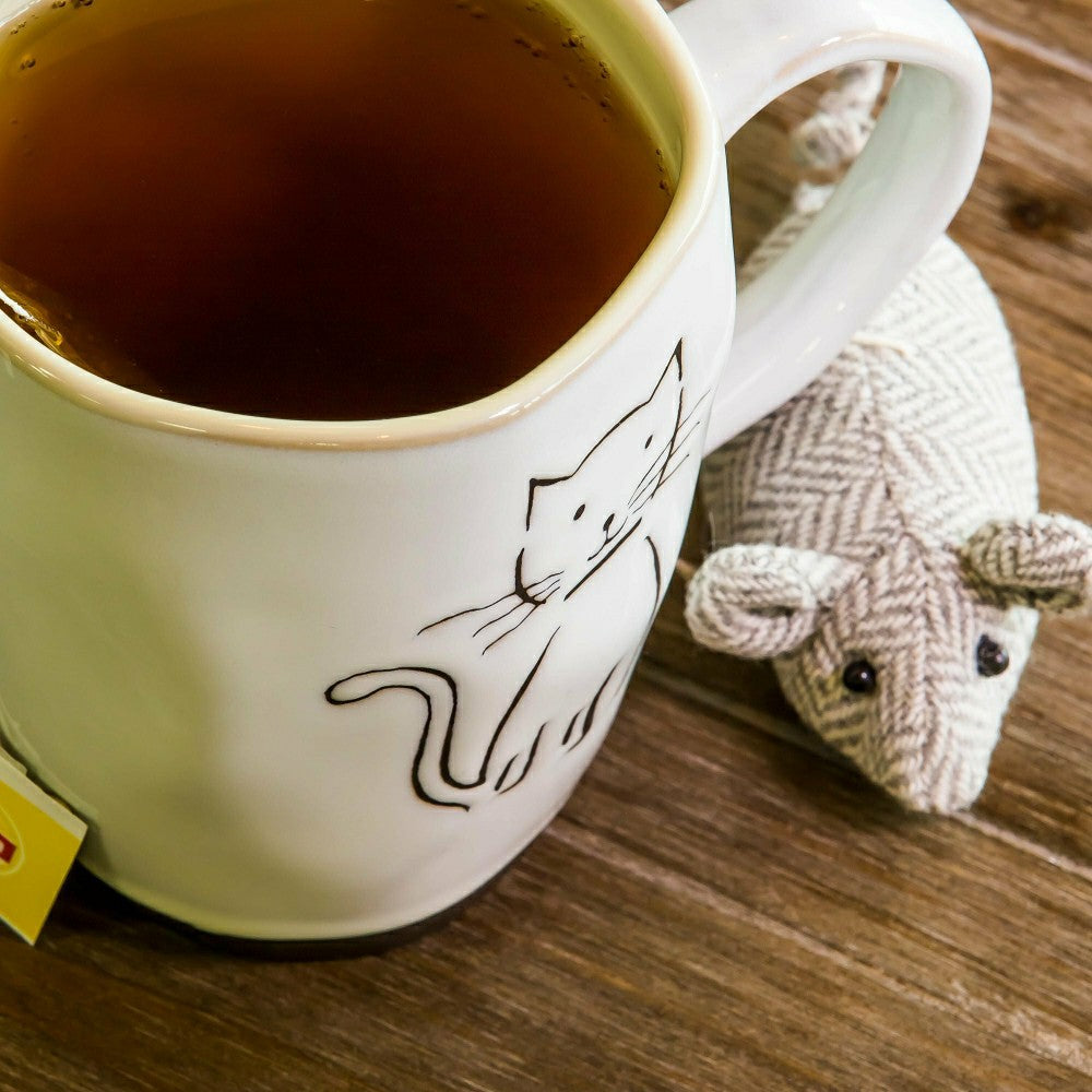 Pet Central Drinkware Gift Set Ceramic Cup and Mouse Toy, Pet Cat, 16o | Plow & Hearth