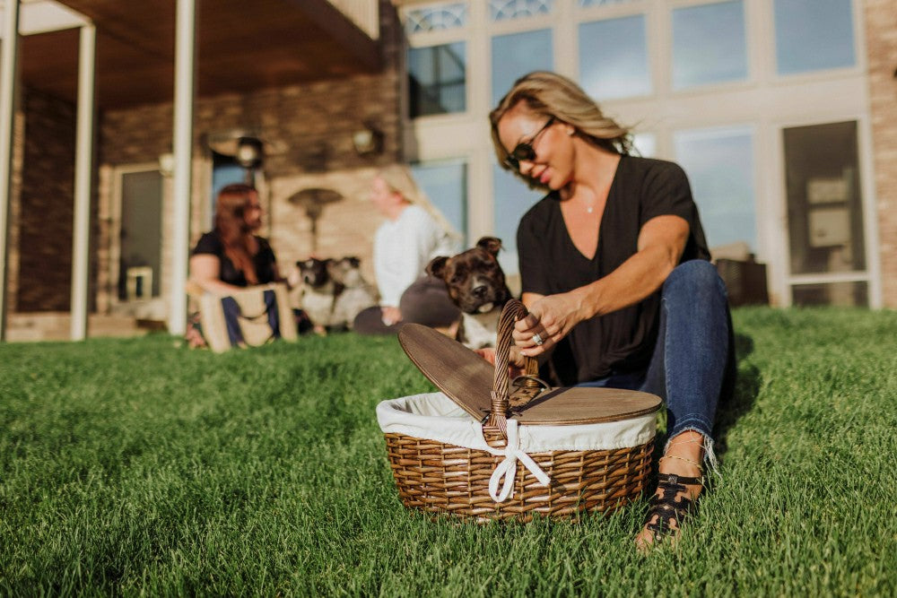 Country Picnic Basket | Plow & Hearth