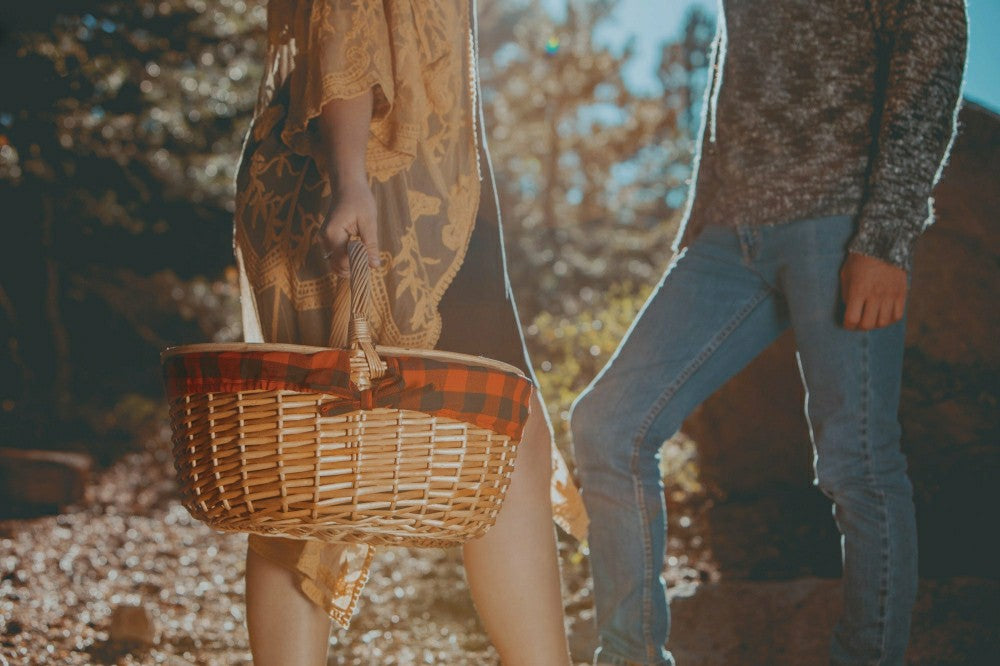 Country Picnic Basket | Plow & Hearth