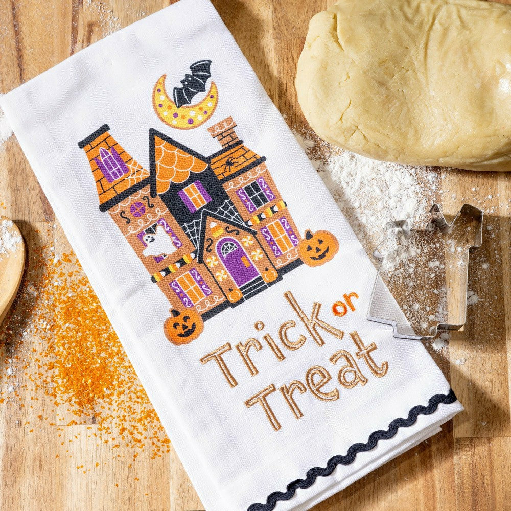 Trick or Sweets Tea Towel and Cookie Cutter Gift Set | Plow & Hearth