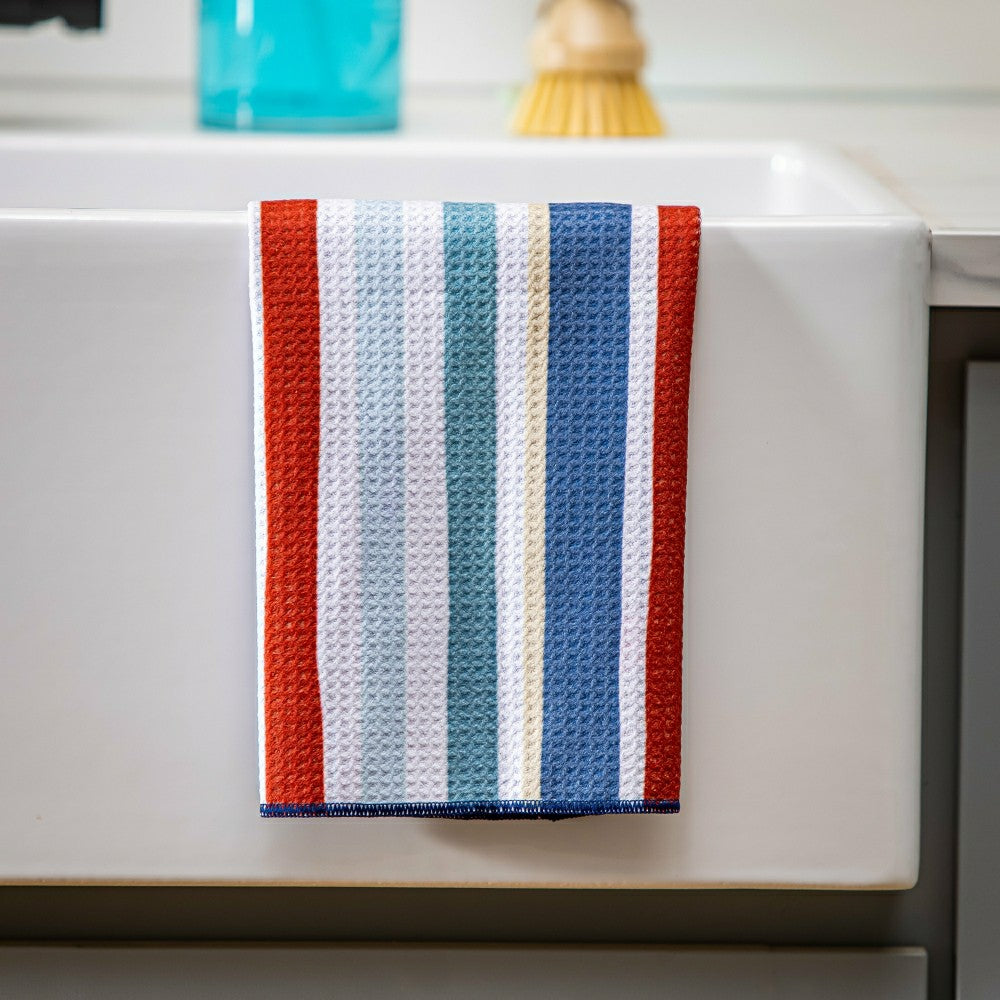 Red, White, & Bloom Kitchen Towel Quick Dry Waffle Weave Double-Sided, | Plow & Hearth