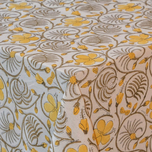 Summer of Love Tablecloth | Plow & Hearth