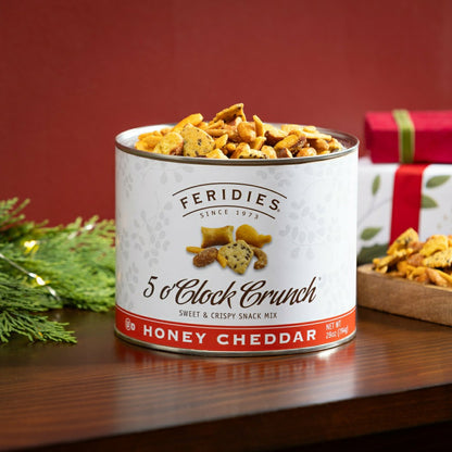 5 O' Clock Crunch Peanuts, 28oz | Plow & Hearth