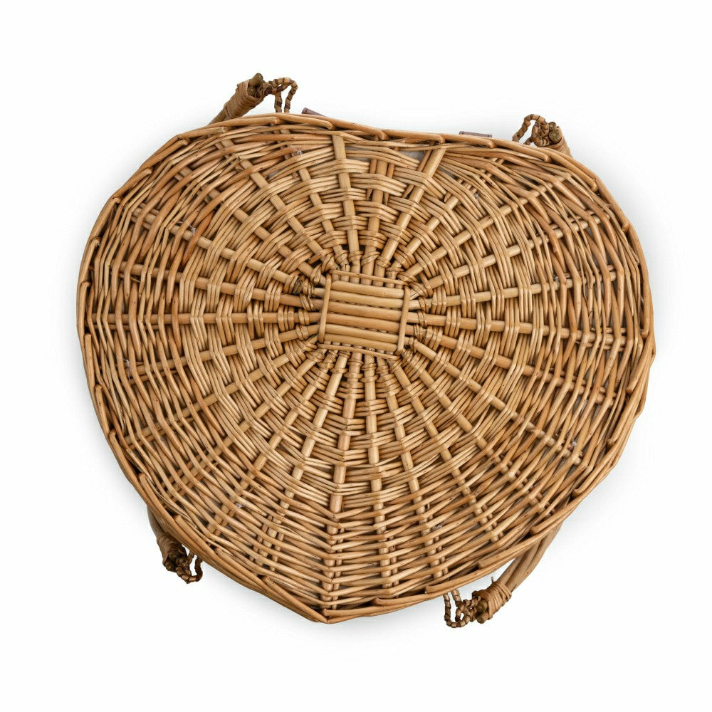 Heart Picnic Basket | Plow & Hearth