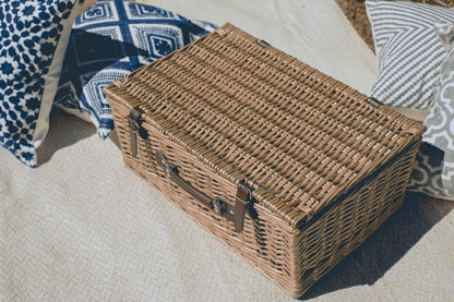 Belmont Picnic Basket | Plow & Hearth