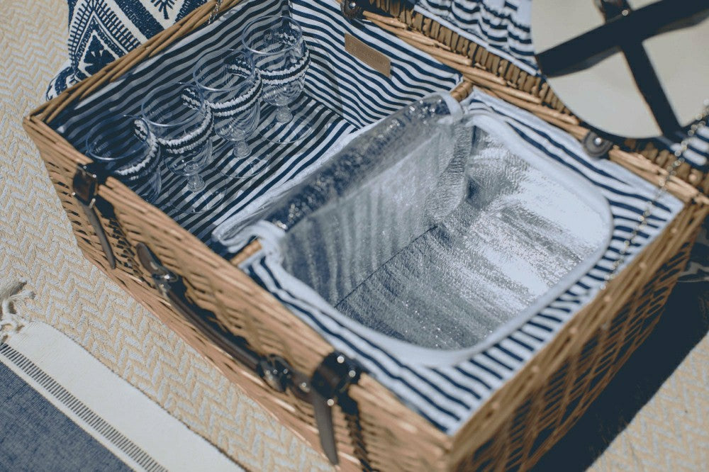 Belmont Picnic Basket | Plow & Hearth