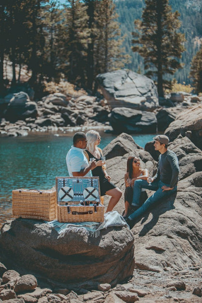 Belmont Picnic Basket | Plow & Hearth
