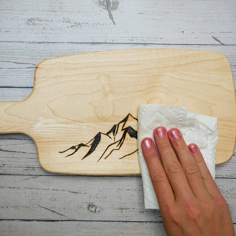 Wood Burned Cutting Board Kit | Plow & Hearth