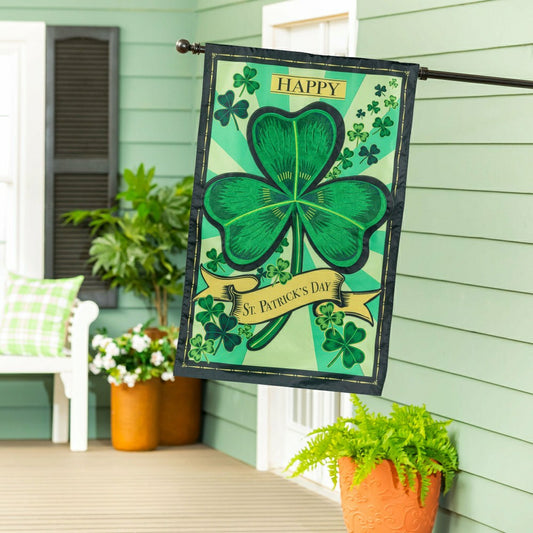 St Patrick's Day Shamrock Applique House Flag | Plow & Hearth