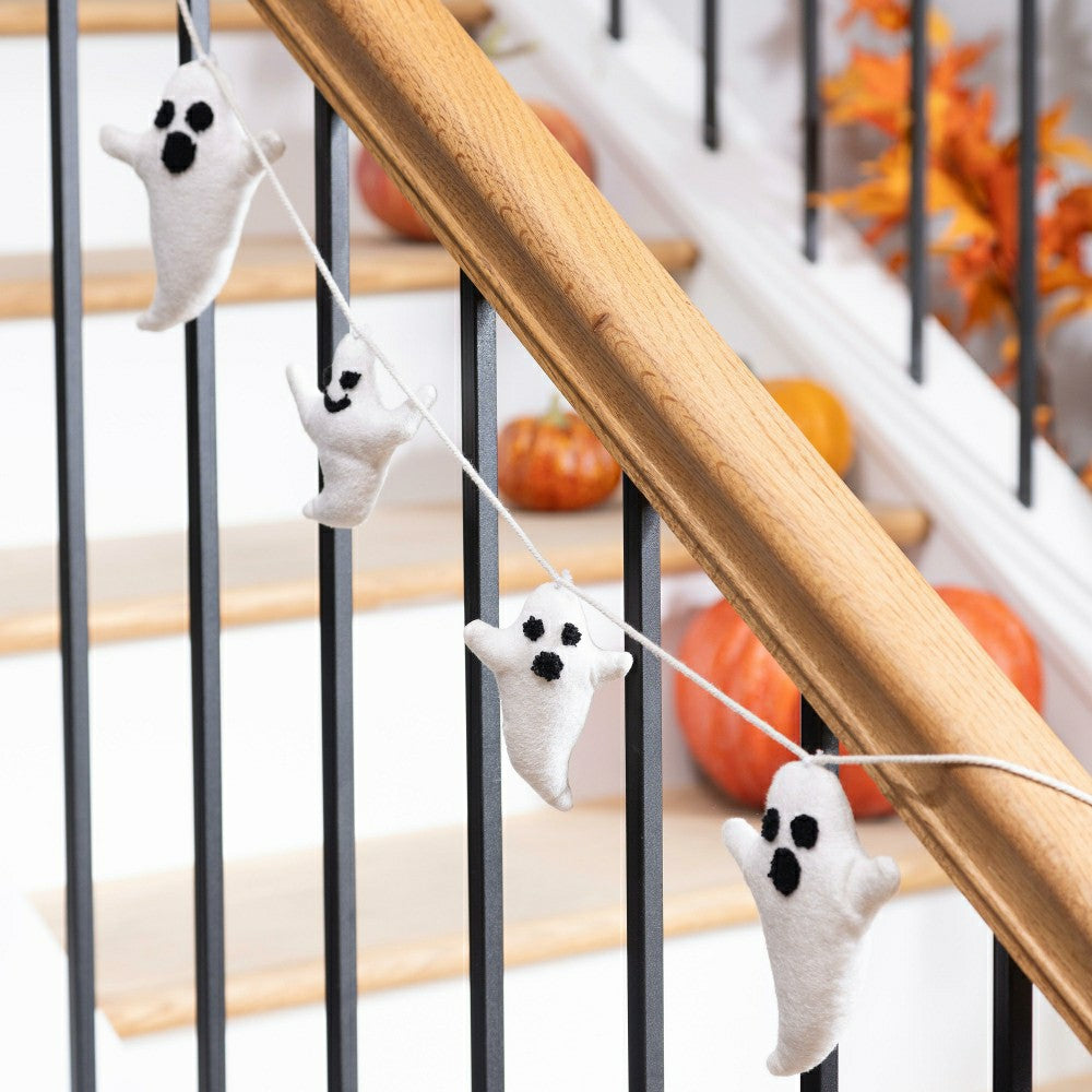 Ghost Fabric Garland, 72"L | Plow & Hearth