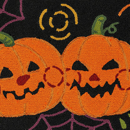 Indoor/Outdoor Jack O'Lantern Pumpkin Hooked Polypropylene Accent Rug  | Plow & Hearth