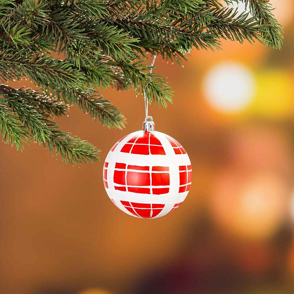 Classic Cardinal Complete Christmas Tree Kit with 250 Lights and 140 D | Plow & Hearth
