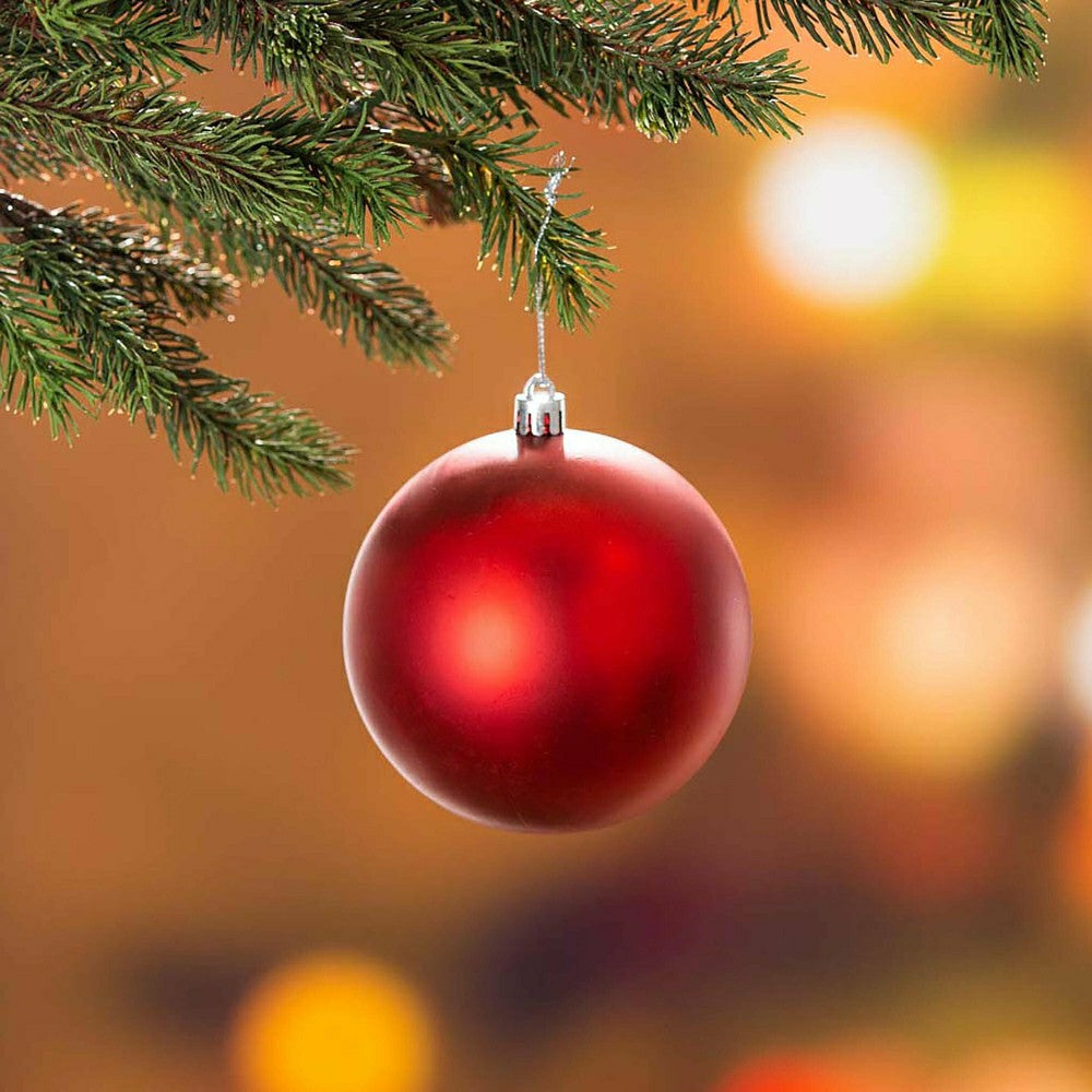 Classic Cardinal Complete Christmas Tree Kit with 250 Lights and 140 D | Plow & Hearth