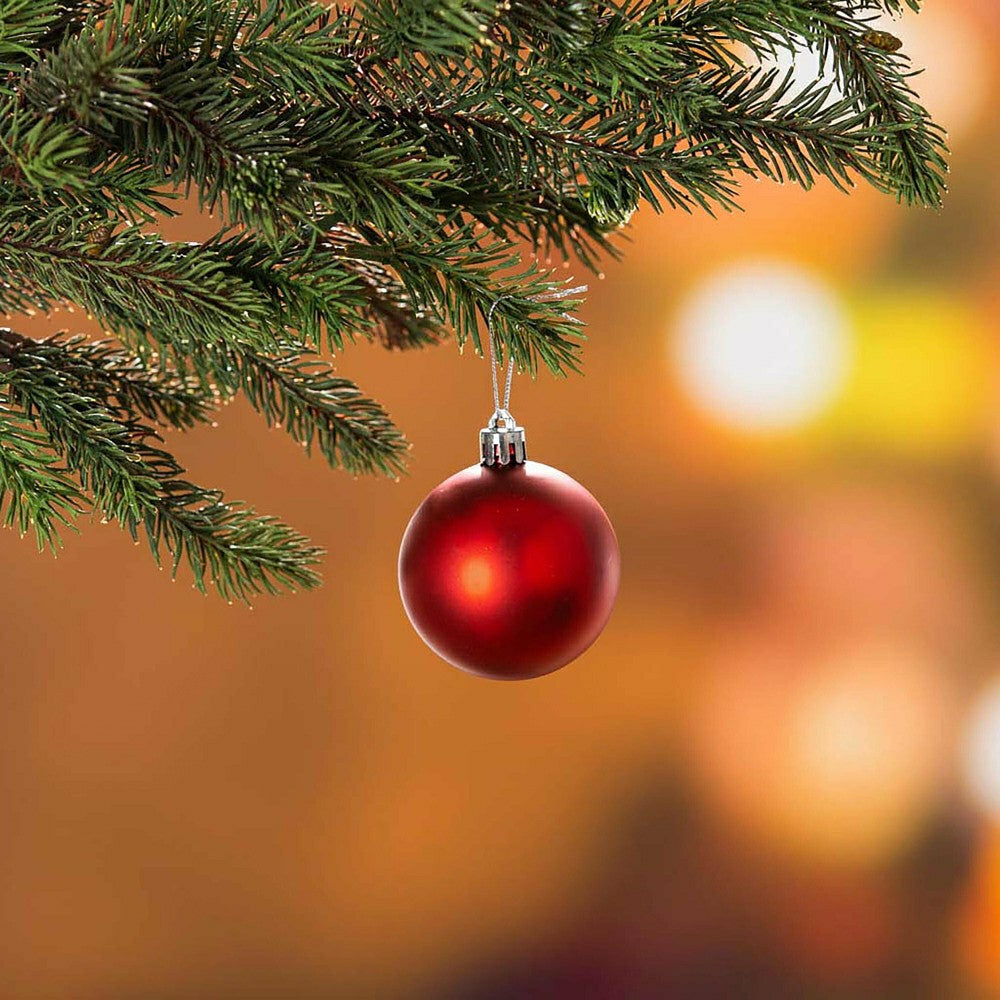 Classic Cardinal Complete Christmas Tree Kit with 250 Lights and 140 D | Plow & Hearth