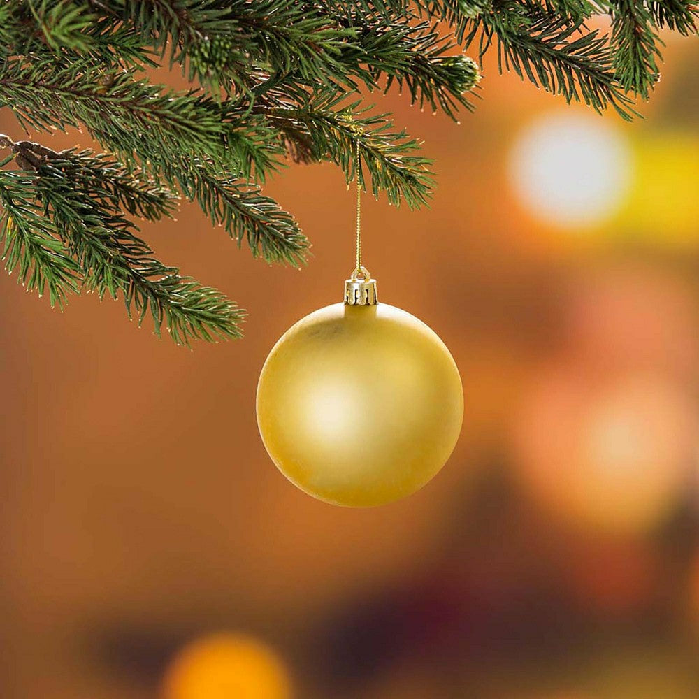 Holiday Traditions Complete Christmas Tree Kit with 250 Lights and 140 | Plow & Hearth