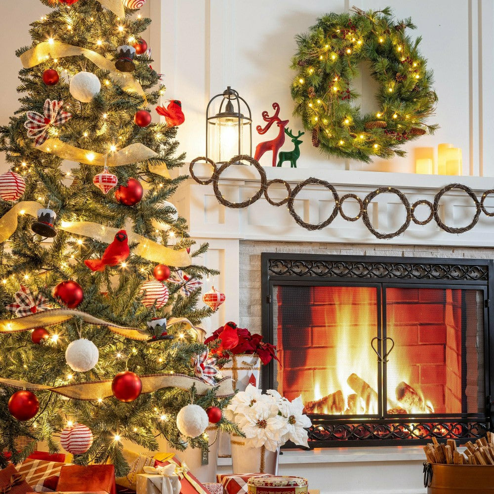 Battery-Operated Holiday Wreath w/Auto Timer | Plow & Hearth