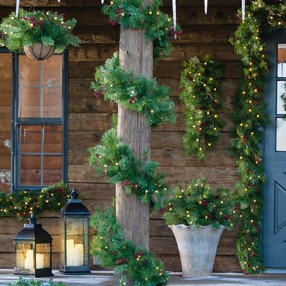 Lighted Holiday Garland | Plow & Hearth