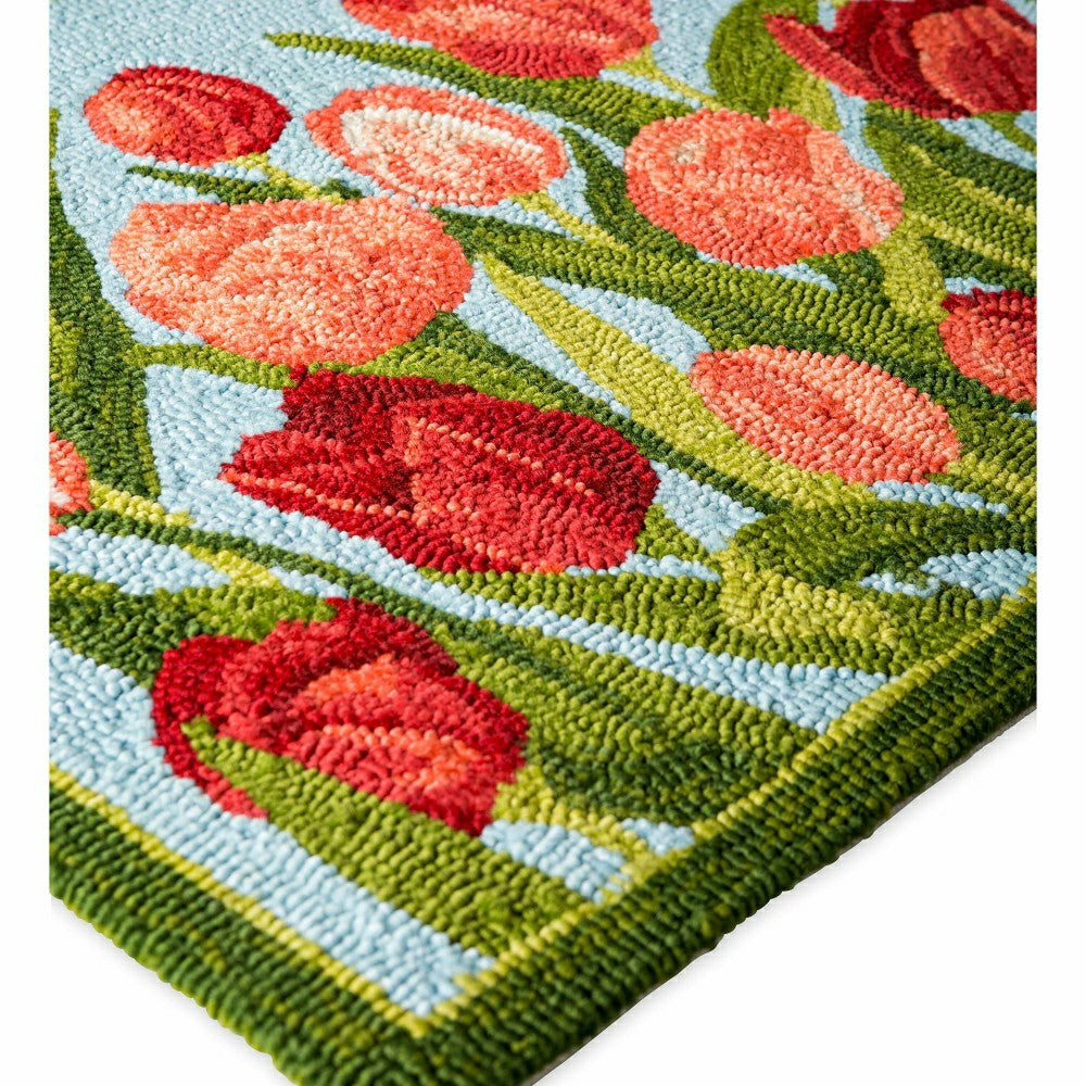Indoor/Outdoor Pink Tulips Hooked Polypropylene Accent Rug | Plow & Hearth