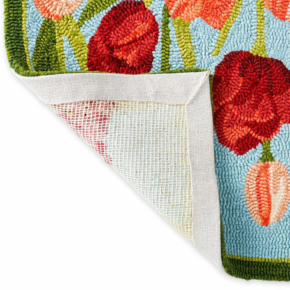 Indoor/Outdoor Pink Tulips Hooked Polypropylene Accent Rug | Plow & Hearth