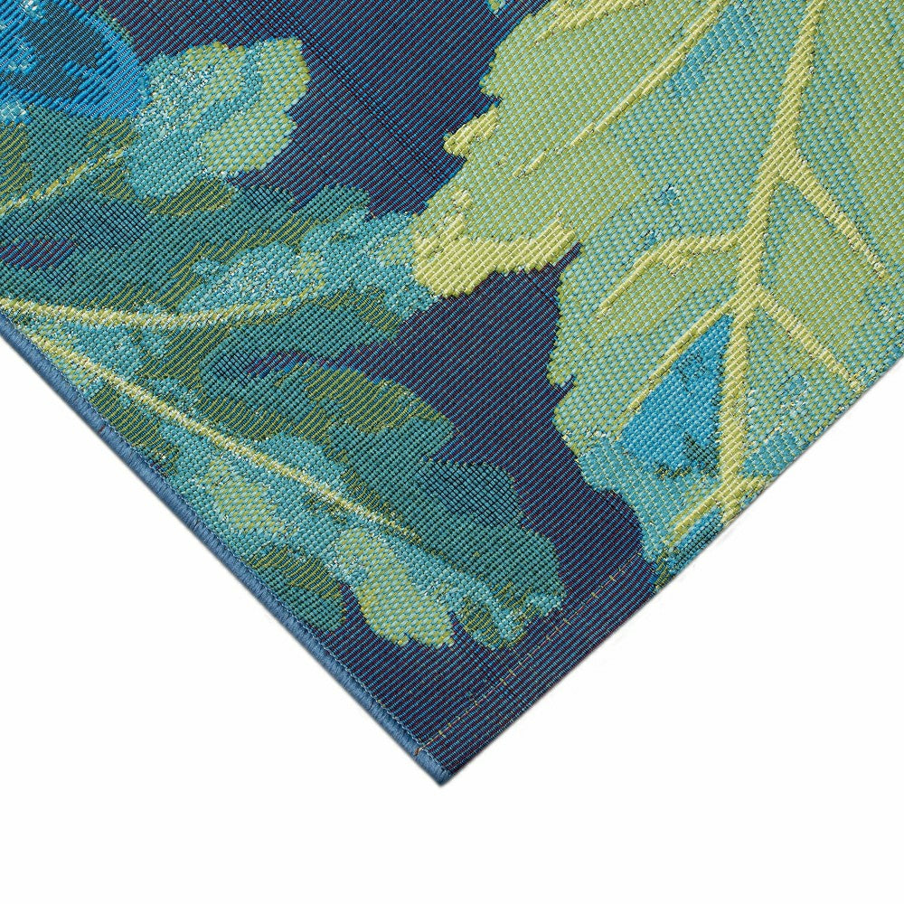 Indoor/Outdoor Chrysanthemum Polypropylene Rug, 39" x 59" | Plow & Hearth