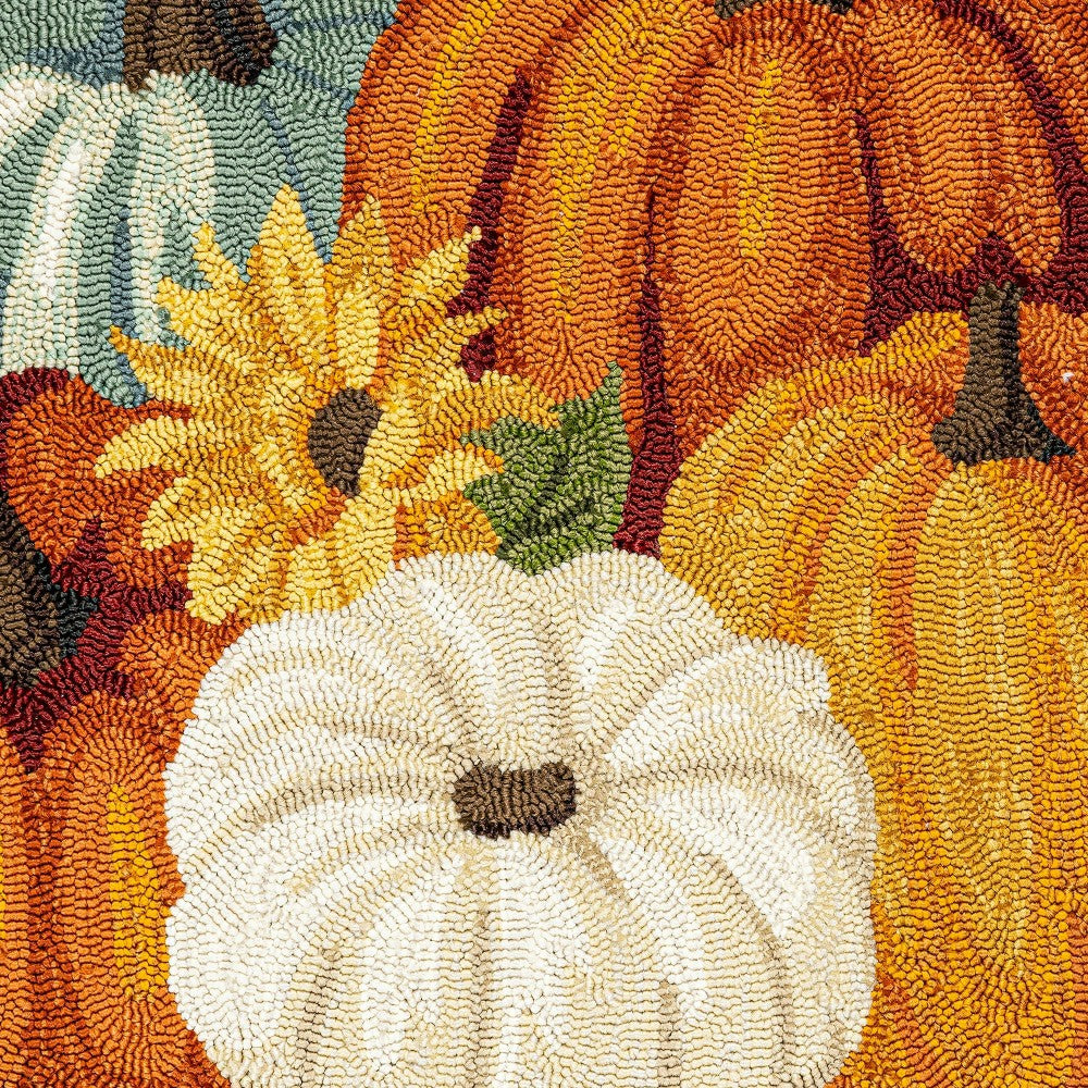 Indoor/Outdoor Shaped Pumpkin Hooked Polypropylene Accent Rug 24"x42" | Plow & Hearth