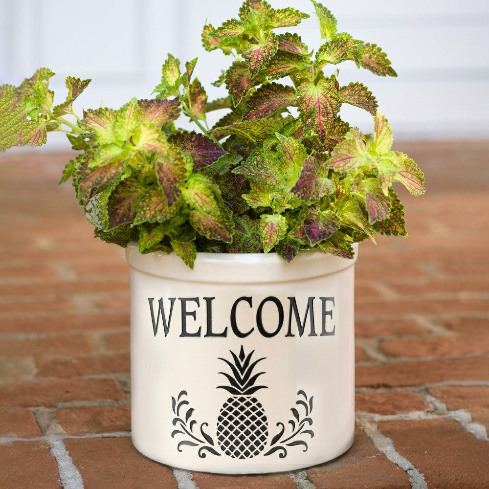 Pineapple Welcome Stoneware Crock | Plow & Hearth