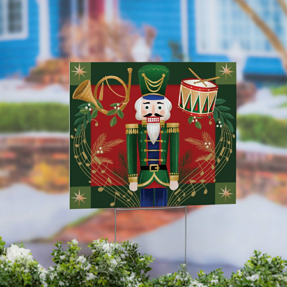 Nutcracker COROPLAST Yard Sign,24"x18" | Plow & Hearth