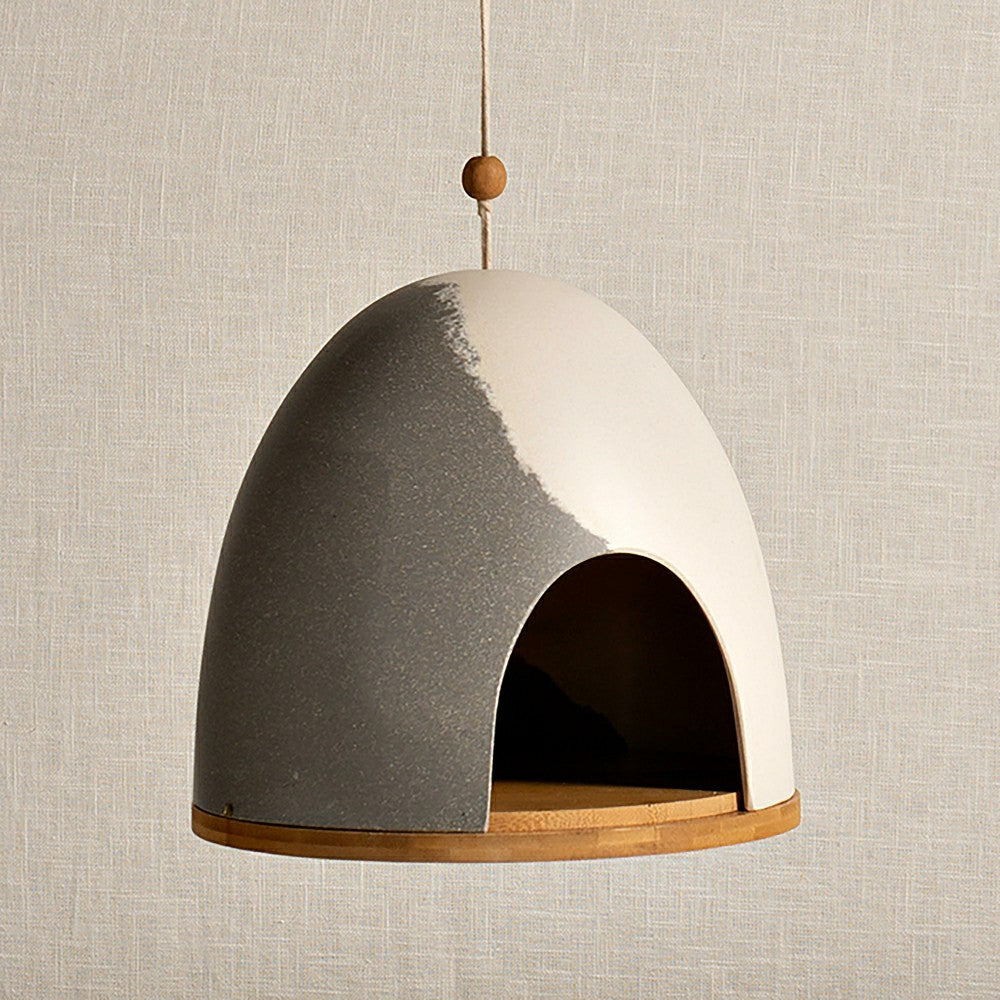 Igloo Shaped Birdhouse | Plow & Hearth
