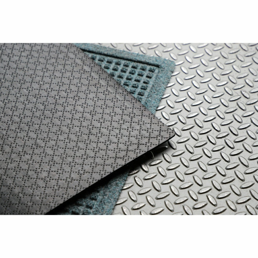 WaterHog® Indoor/Outdoor Cubes Doormat, 4' x 6' | Plow & Hearth