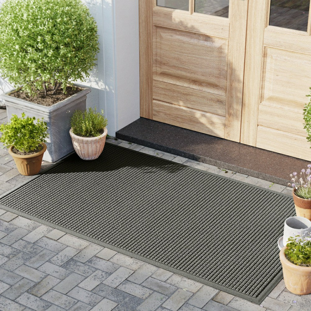 WaterHog® Indoor/Outdoor Cubes Doormat, 4' x 6' | Plow & Hearth