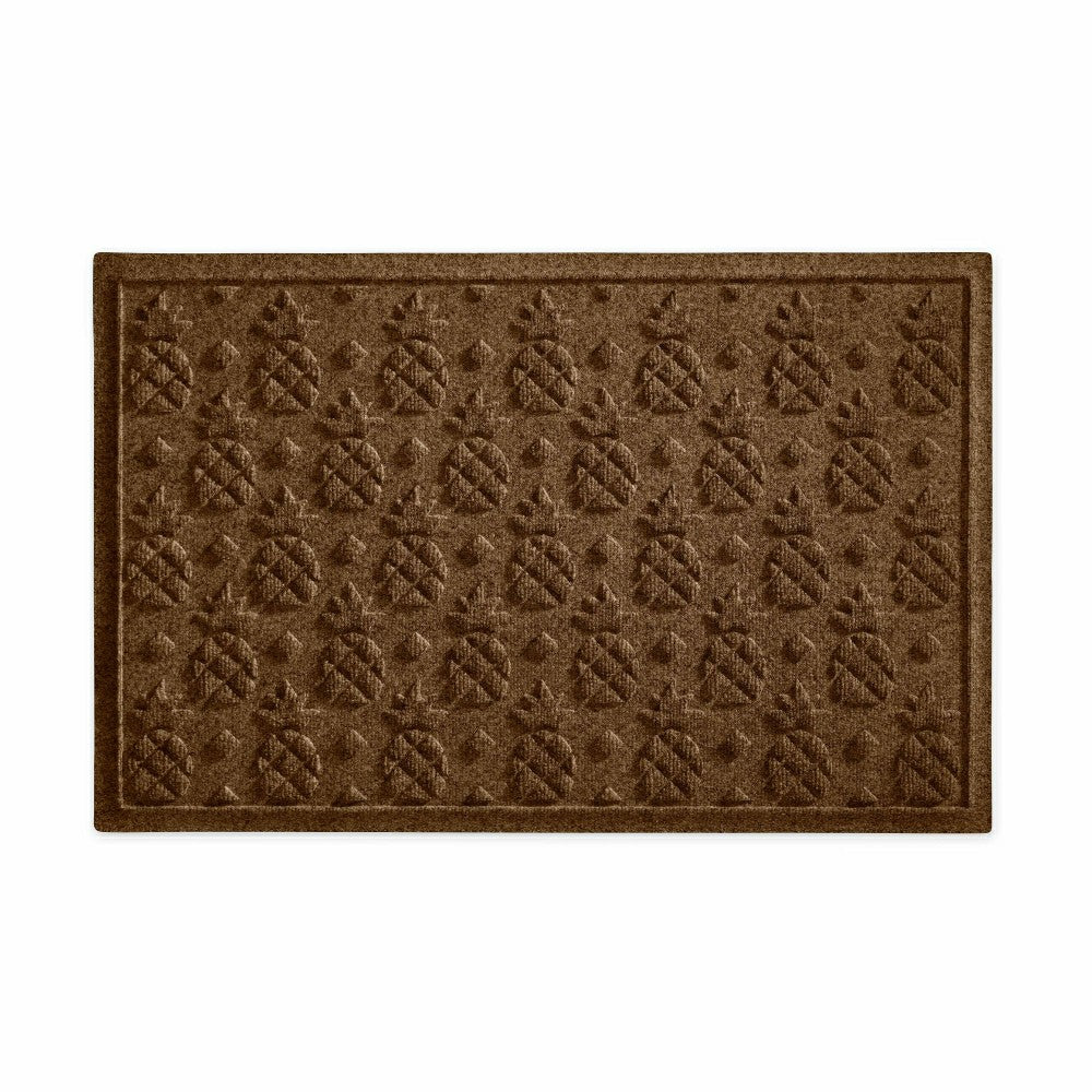 WaterHog® Pineapple Doormat, 3' x 5' | Plow & Hearth