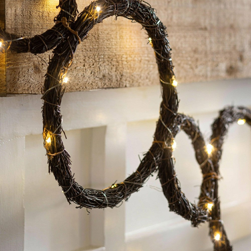 Lighted Grapevine Holiday Garland | Plow & Hearth