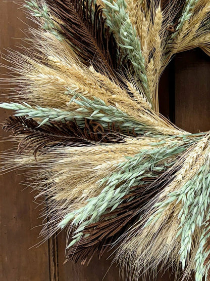 Blond Wheat and Fern Fonds Dried Wreath | Plow & Hearth