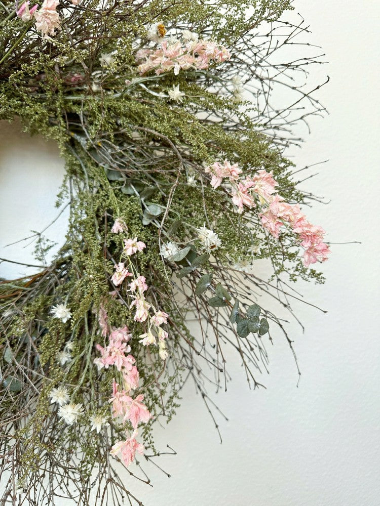 Eucalyptus and Sweet Annie Floral Dried Wreath | Plow & Hearth