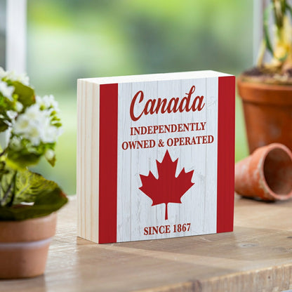 Canada Pride Mini Plock (6"x6”x1.9“) | Plow & Hearth