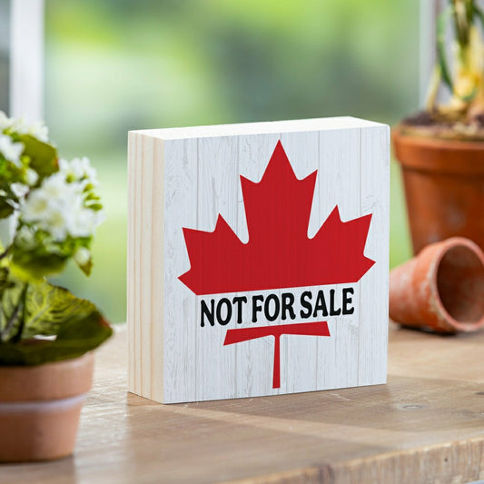 Canada Pride Mini Plock (6"x6”x1.9“) | Plow & Hearth