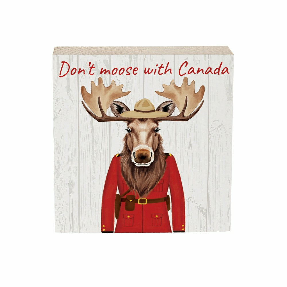 Canada Pride Mini Plock (6"x6”x1.9“) | Plow & Hearth