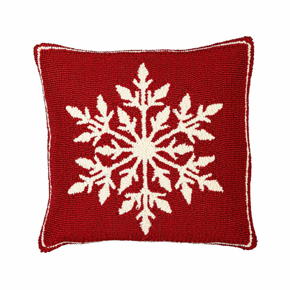 Indoor/Outdoor Hooked Pillow Snowflake Polypropylene, 18"x18" | Plow & Hearth
