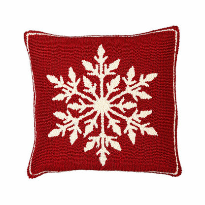 Indoor/Outdoor Hooked Pillow Snowflake Polypropylene, 18"x18" | Plow & Hearth