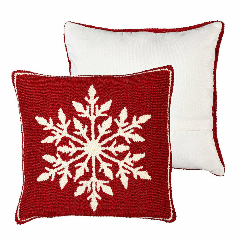Indoor/Outdoor Hooked Pillow Snowflake Polypropylene, 18"x18" | Plow & Hearth