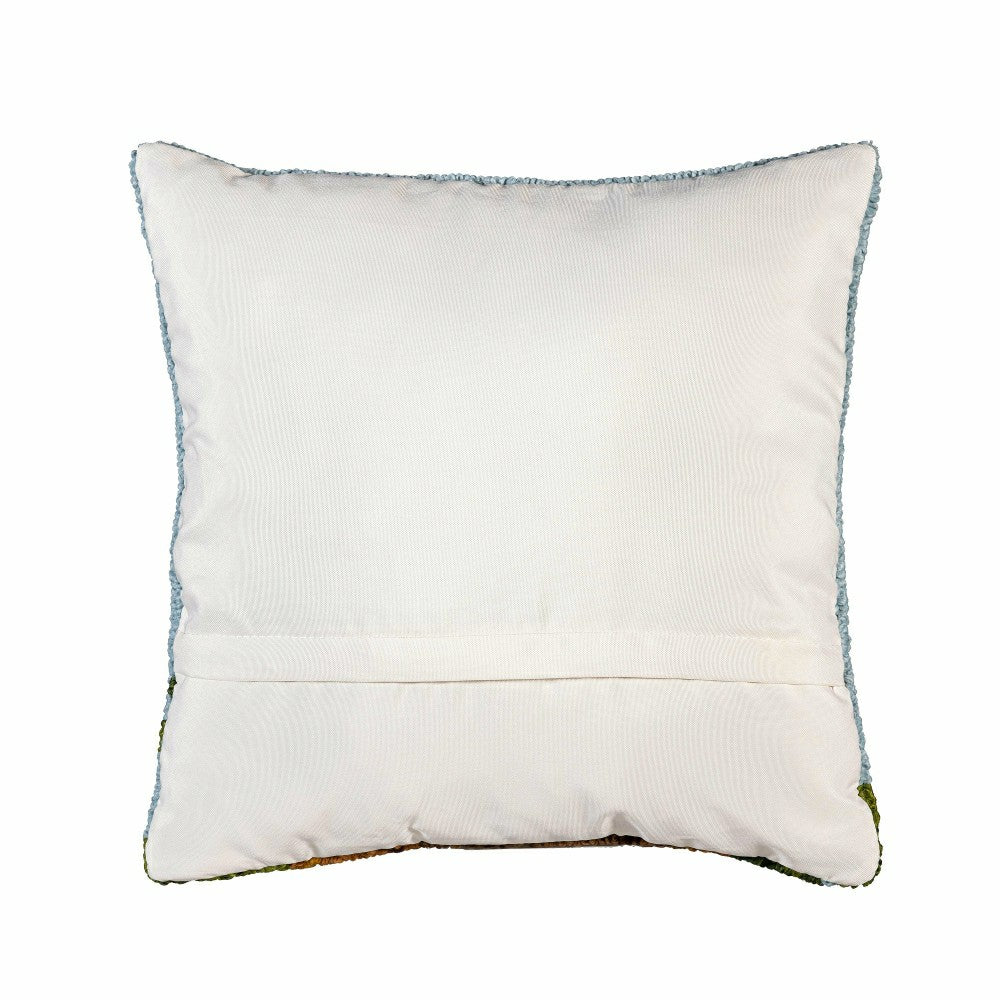 Indoor/Outdoor Hooked Pillow Highland Cow Polypropylene, 18"x18" | Plow & Hearth
