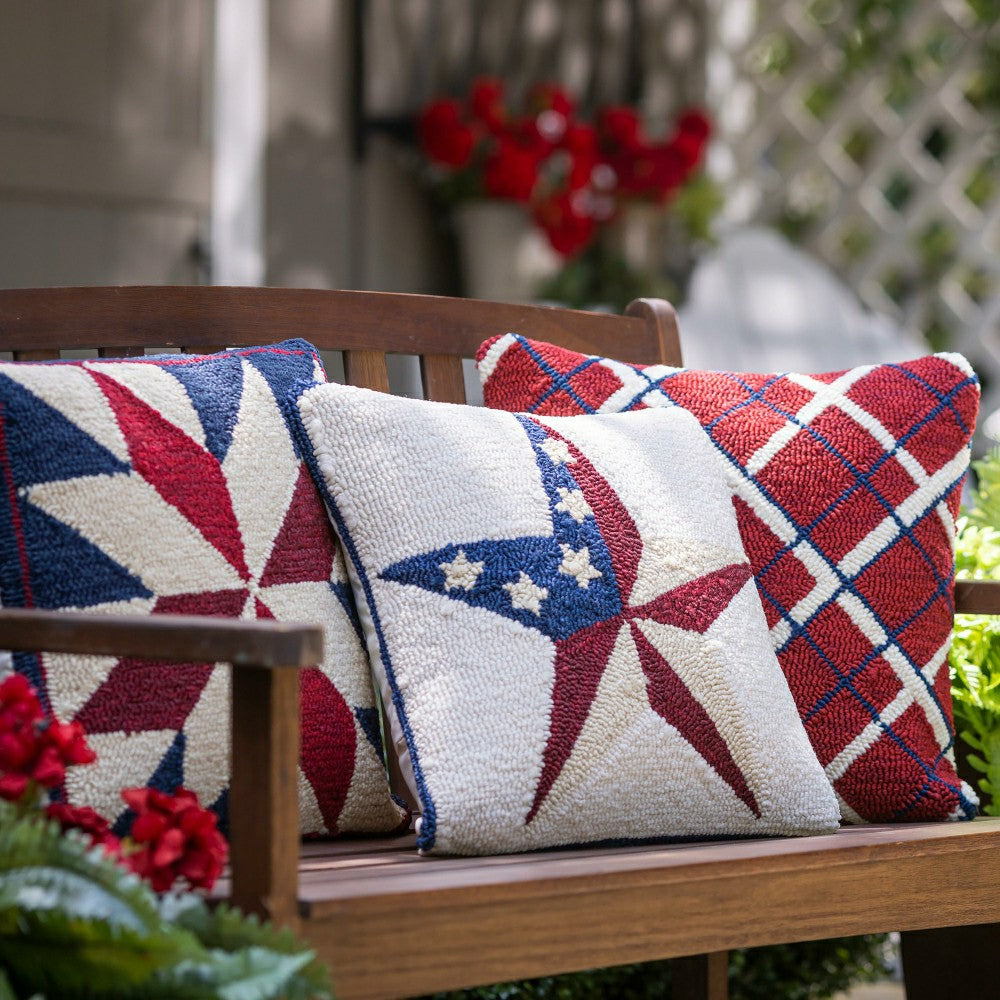 Indoor/Outdoor Hand-Hooked Star Throw Pillow | Plow & Hearth