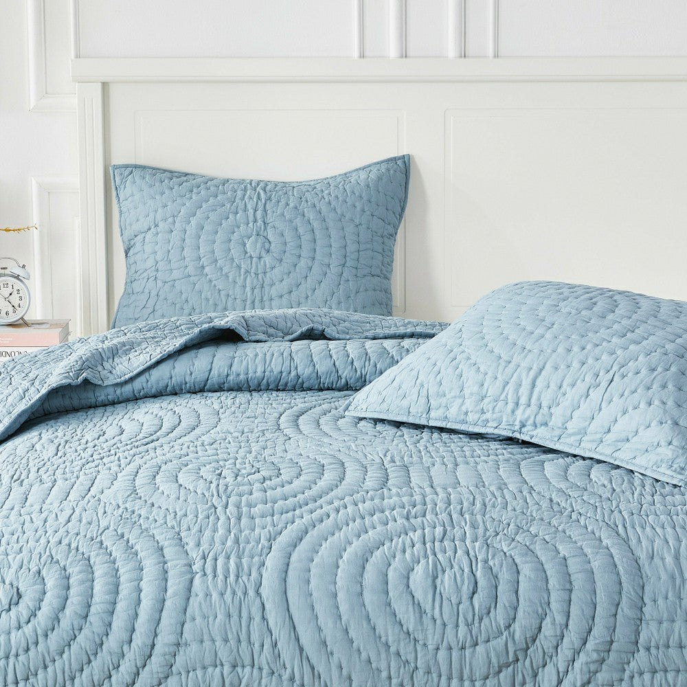 Halo Cotton Voile Hand Stitched Quilt Set | Plow & Hearth